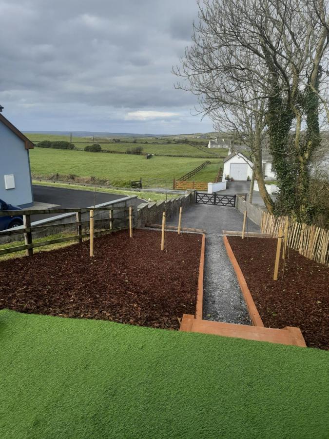 Ivy Hill Glamping Pod Leilighet Ennis Eksteriør bilde