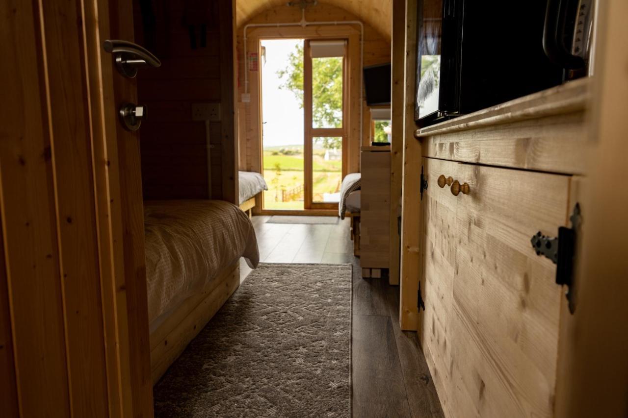 Ivy Hill Glamping Pod Leilighet Ennis Eksteriør bilde